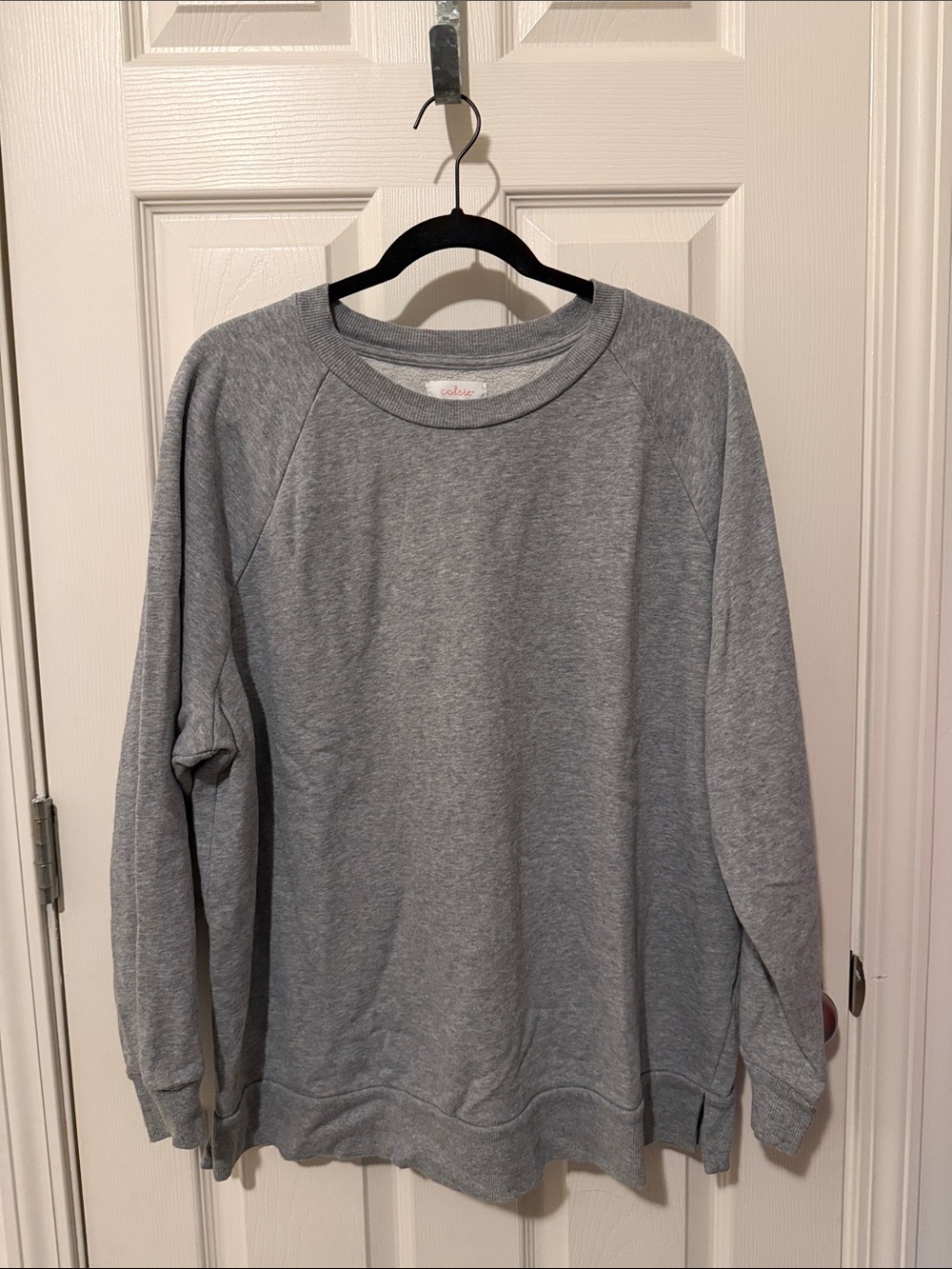 Gray Women’s Crewneck Sweatshirt - Unbranded